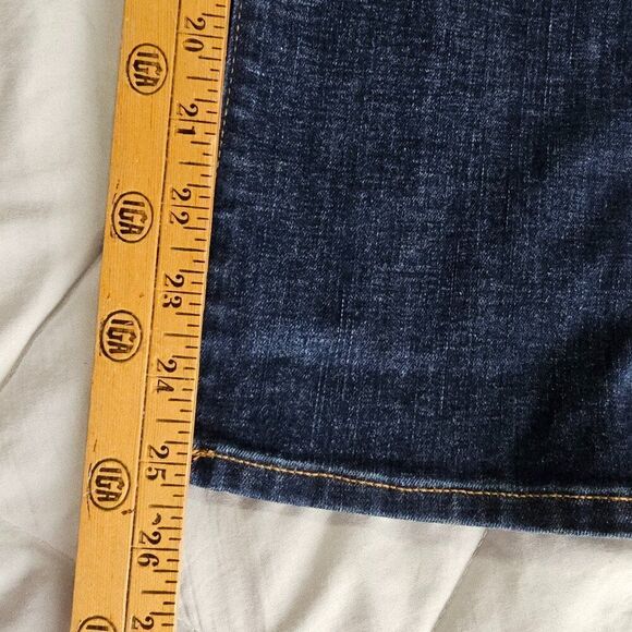 EUC ANN TAYLOR LOFT MADE AND LOVED CURVY KICK CROP JEANS SIZE 10 /30 - Picture 16 of 16